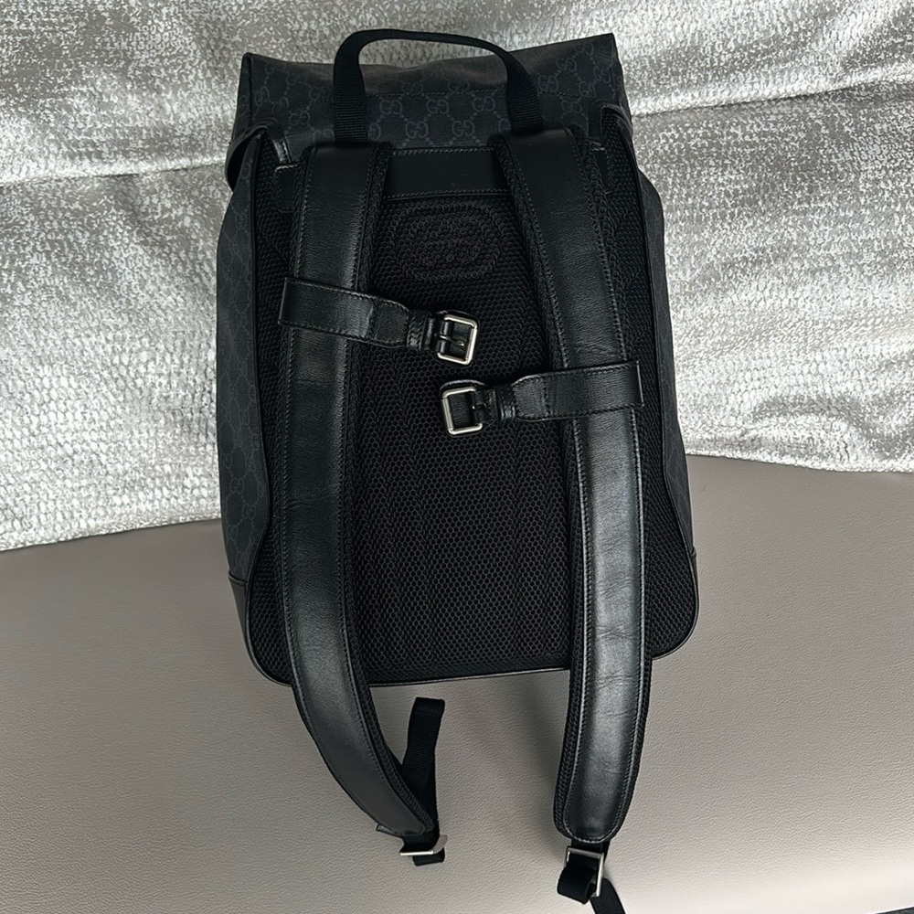 Men’s Gucci Medium Backpack With Interlocking G -… - image 7